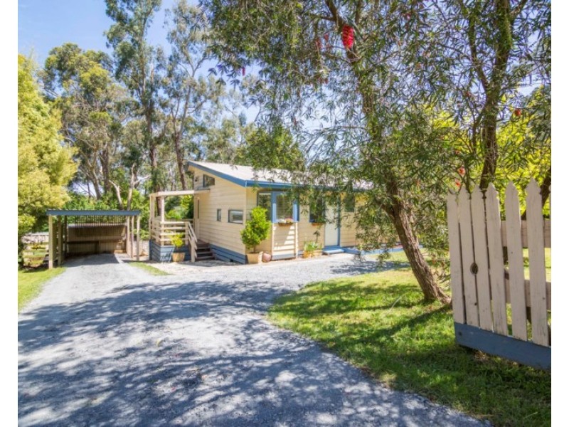 8 Lusatia Park Road, Woori Yallock VIC 3139
