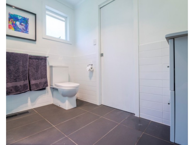 8 Lusatia Park Road, Woori Yallock VIC 3139