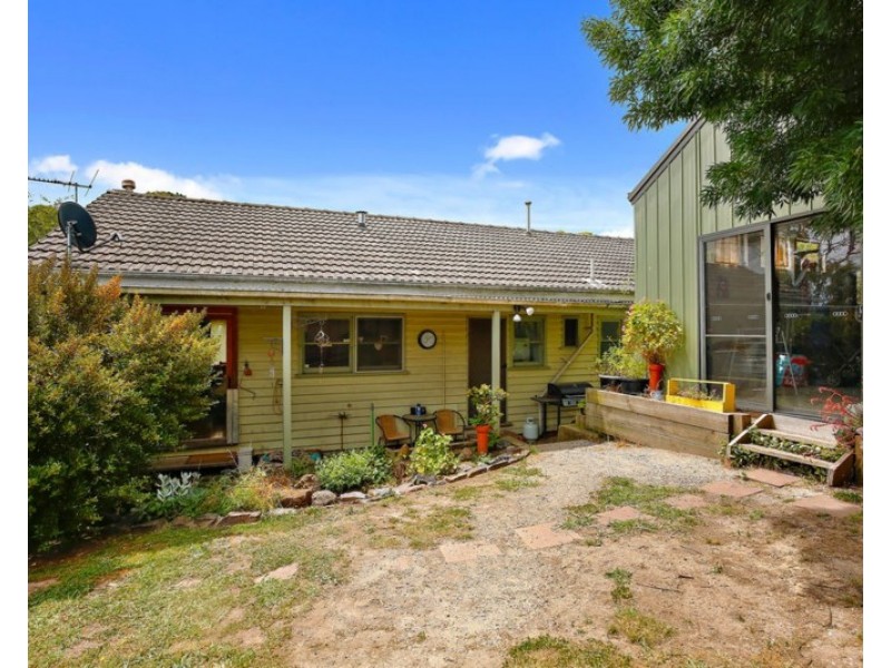 6 Rue De Gare, Wandin North VIC 3139