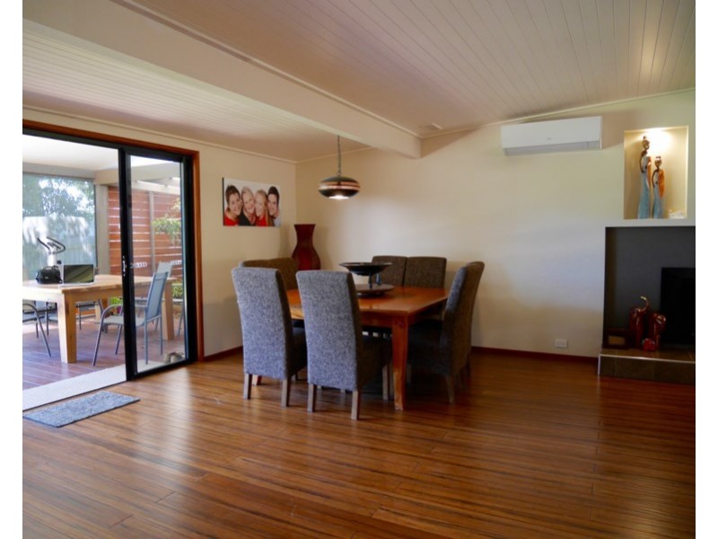 11 Margaret Road, Mount Evelyn VIC 3796