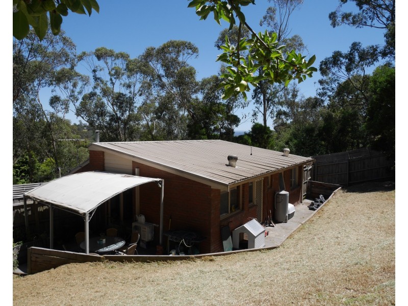 66 Commercial Road, Mount Evelyn VIC 3796