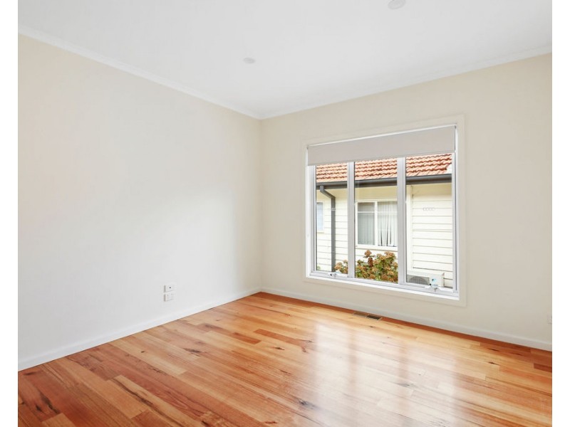 4/11 Glen View Road, Mount Evelyn VIC 3796