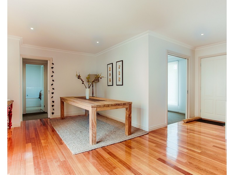 4 Gloria Close, Healesville VIC 3777