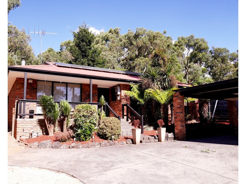 6 Hawkins Road, Montrose VIC 3765