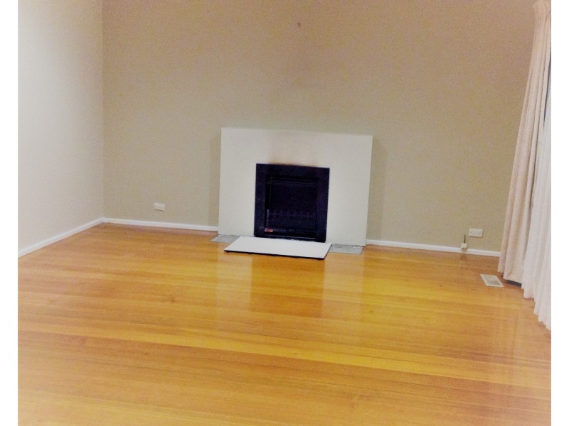 8 Lisbon Street, Glen Waverley VIC 3150