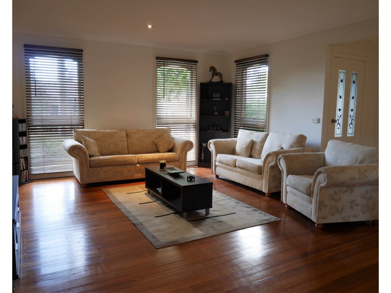 3 Bourke Street, Mount Evelyn VIC 3796