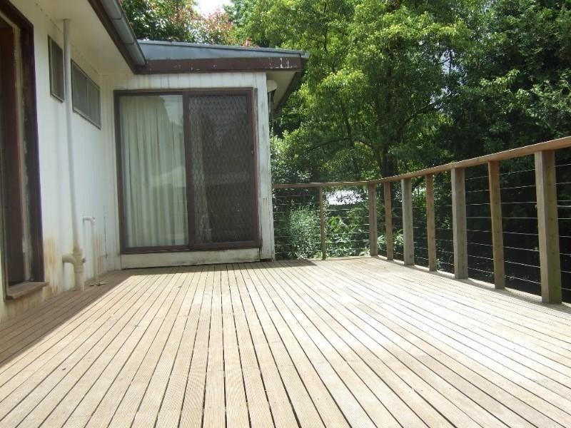 14 Oakley Street, Mount Dandenong VIC 3767