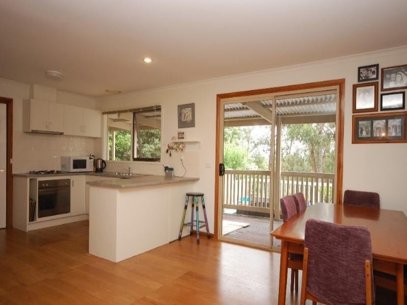 36 Russell Street, Mount Evelyn VIC 3796