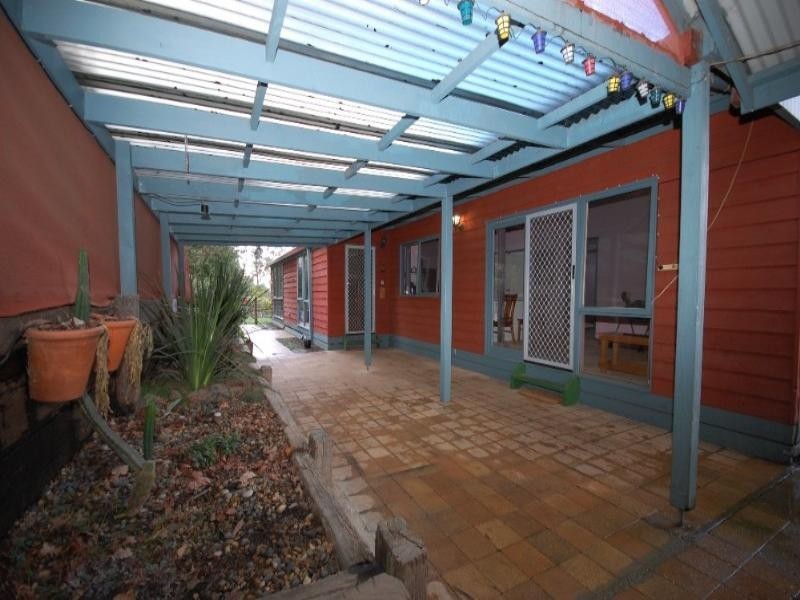 22 Old Warburton HigHighway, Seville VIC 3139