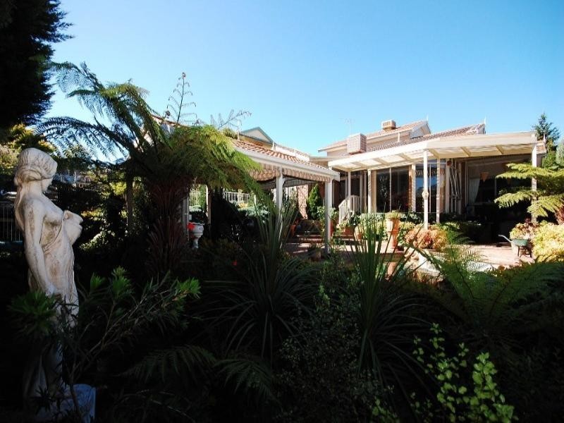 76 Partridge Way, Mooroolbark VIC 3138