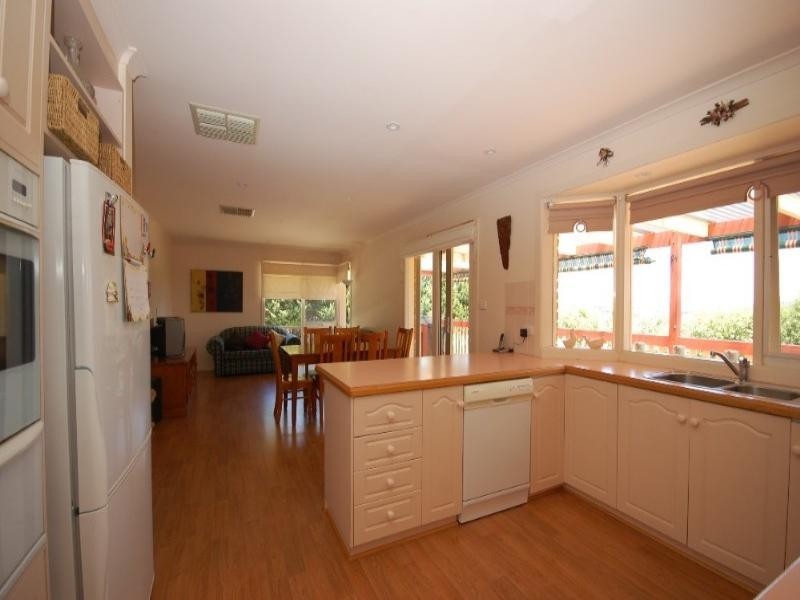 15 Kenthurst Court, Lilydale VIC 3140