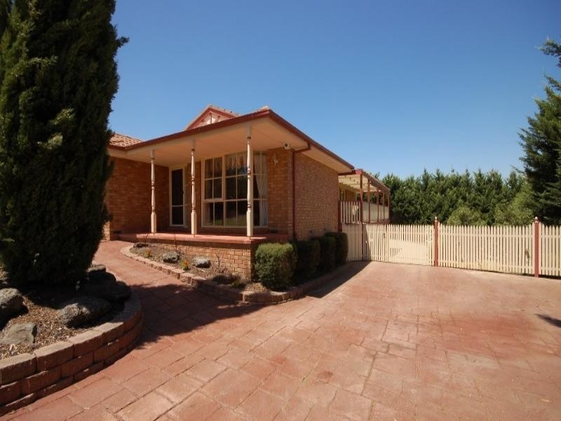 15 Kenthurst Court, Lilydale VIC 3140