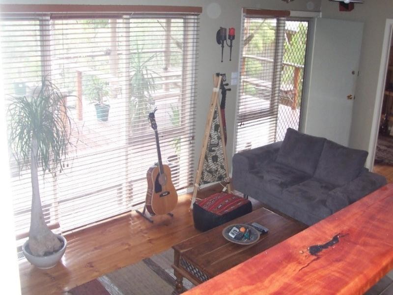 103 Commercial Road, Mount Evelyn VIC 3796