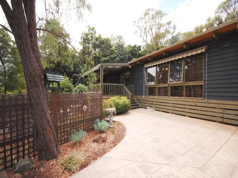 75 Johns Crescent, Mount Evelyn VIC 3796