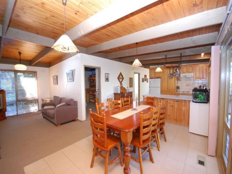 75 Johns Crescent, Mount Evelyn VIC 3796