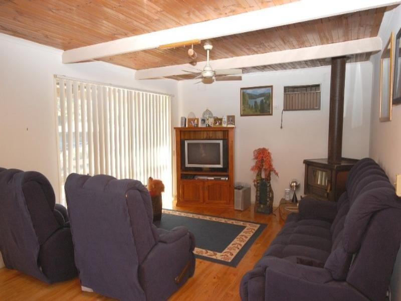 32 Glenwright Avenue, Woori Yallock VIC 3139