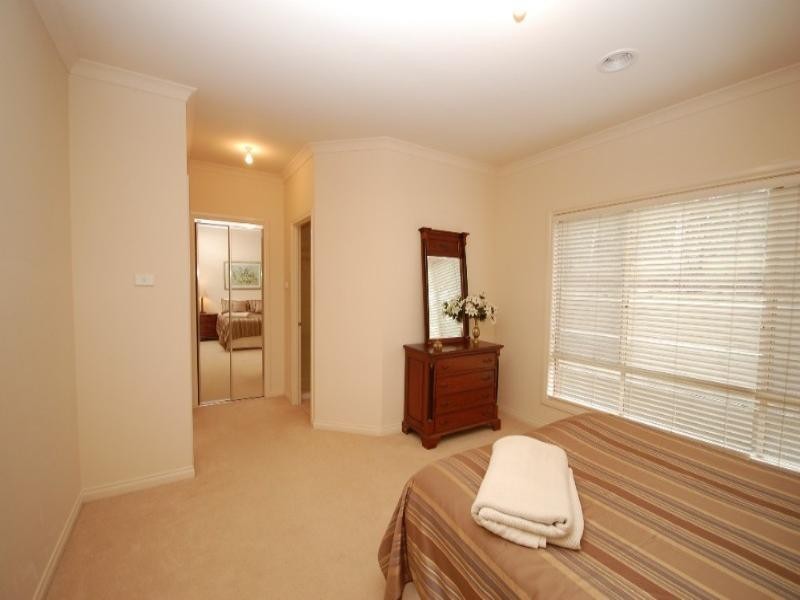 27 Lily Road, Lilydale VIC 3140