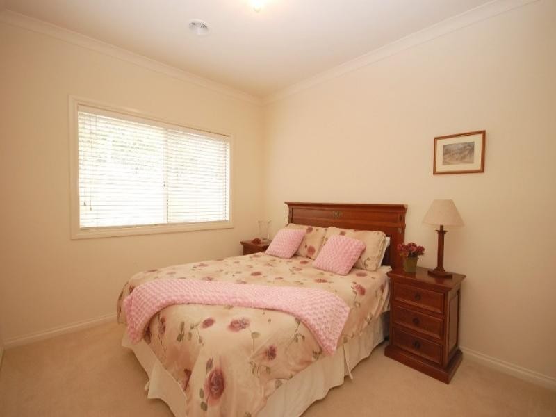 27 Lily Road, Lilydale VIC 3140