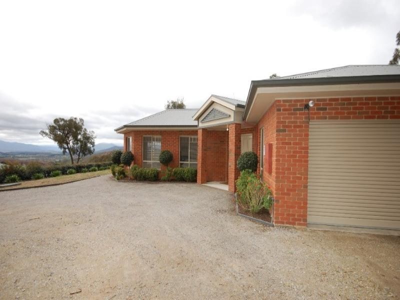27 Lily Road, Lilydale VIC 3140