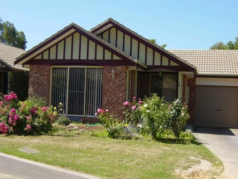 18 Mathew Place, Mount Evelyn VIC 3796