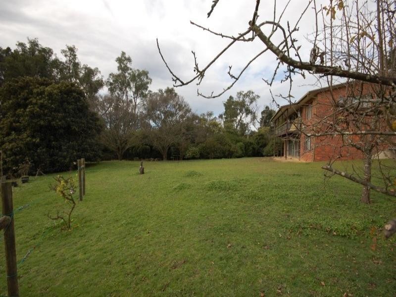 5 Wanda Avenue, Wandin North VIC 3139