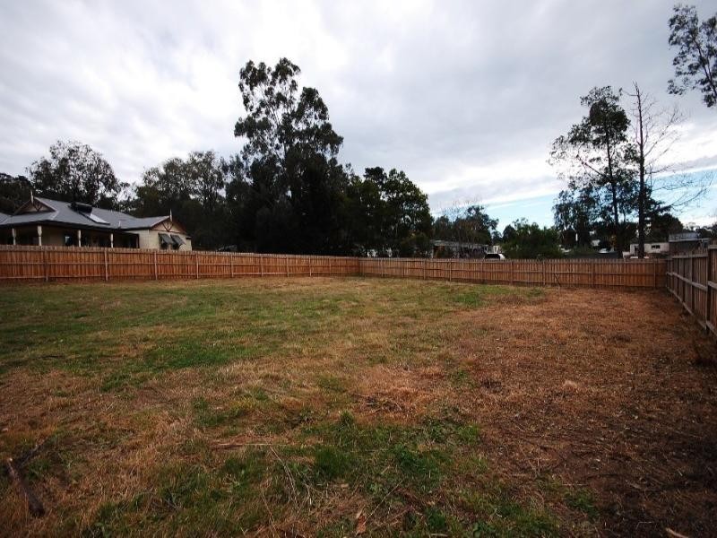 Seville VIC 3139