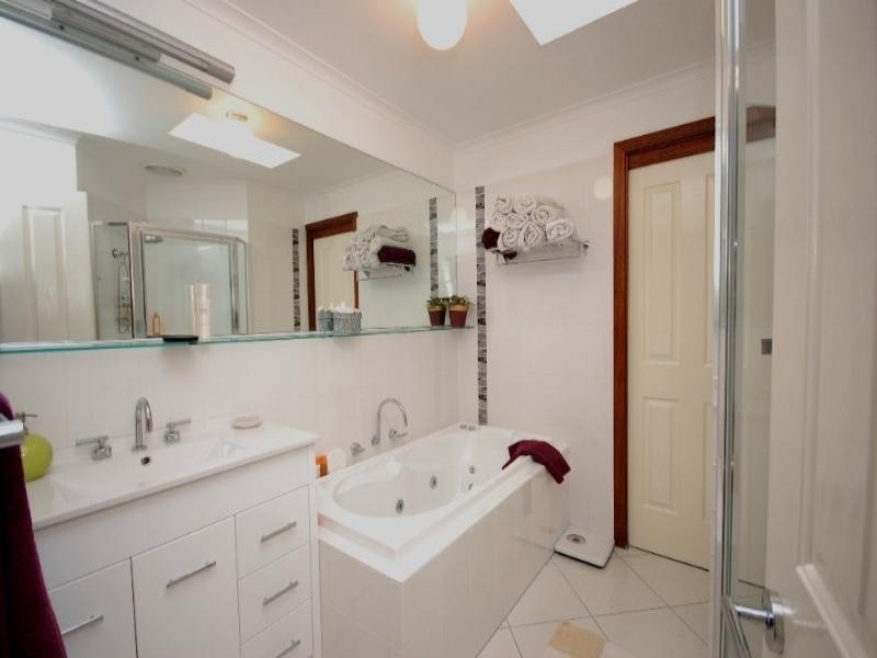 51 Edmund Road, Silvan VIC 3795