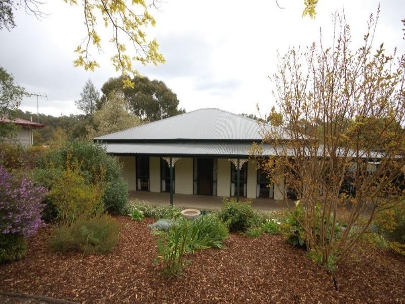 10 Stringybark Boulevard, Mount Evelyn VIC 3796