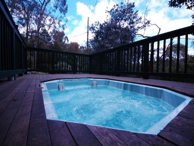 1 Sharland Close, Mount Evelyn VIC 3796