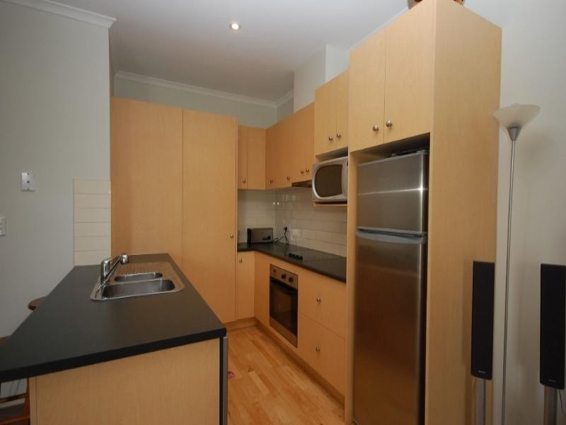 92/13-15 Hewish Road, Croydon VIC 3136