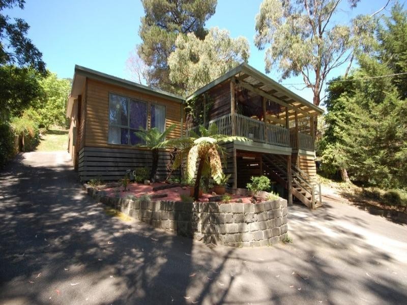 160 Quinn Crescent, Mount Evelyn VIC 3796