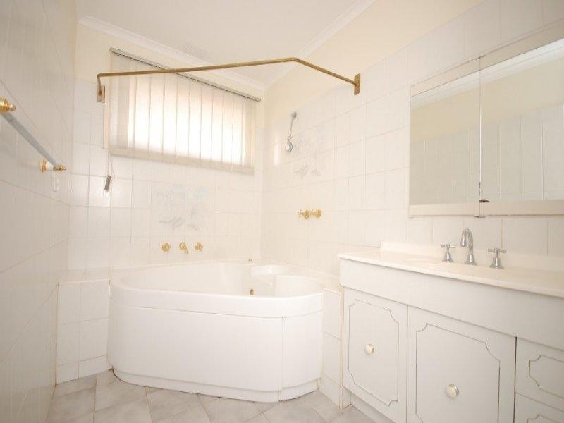 9 Queens Road, Silvan VIC 3795