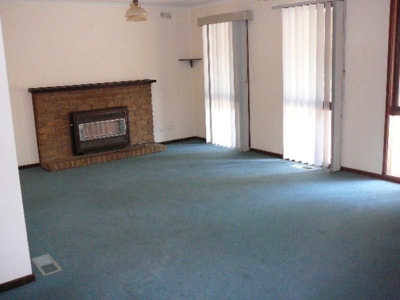 38 Rangeview Road, Mount Evelyn VIC 3796