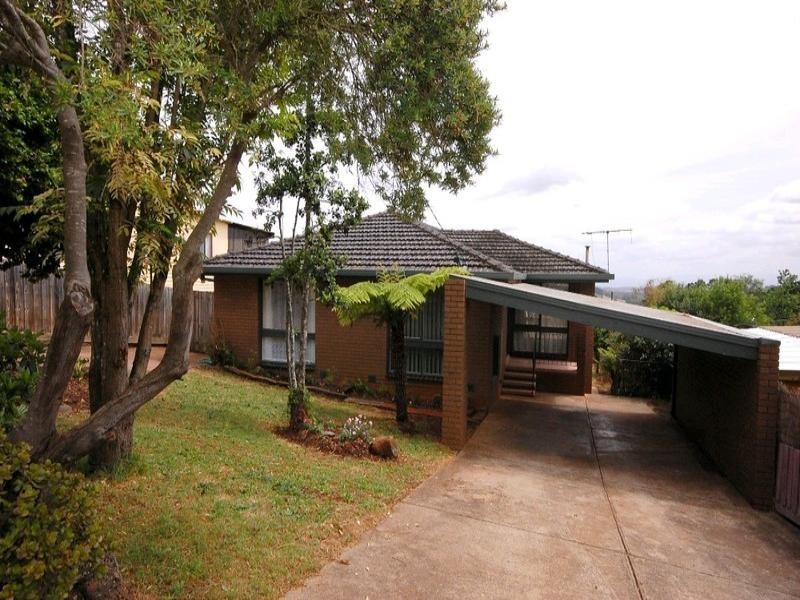 9 Queens Road, Mount Evelyn VIC 3796