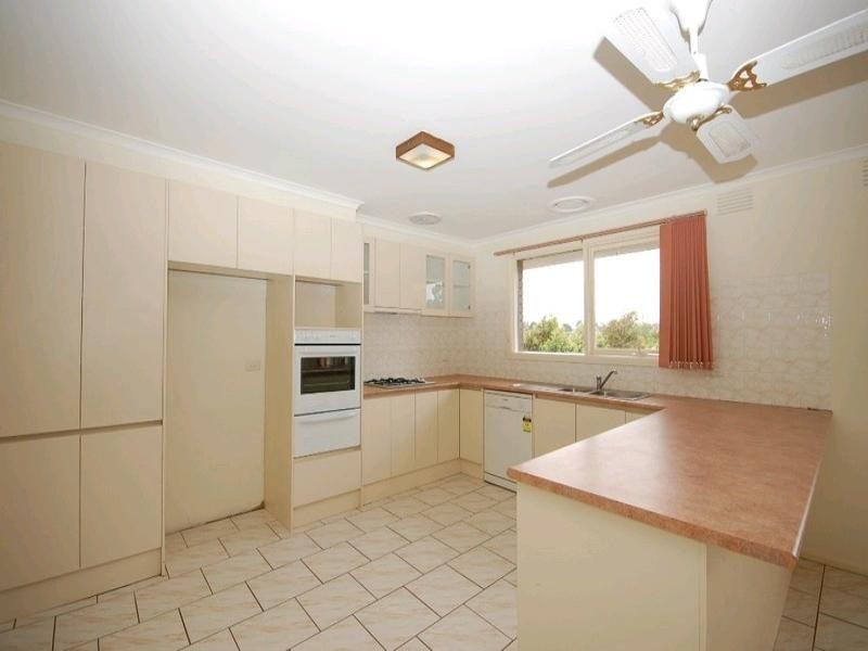 9 Queens Road, Mount Evelyn VIC 3796