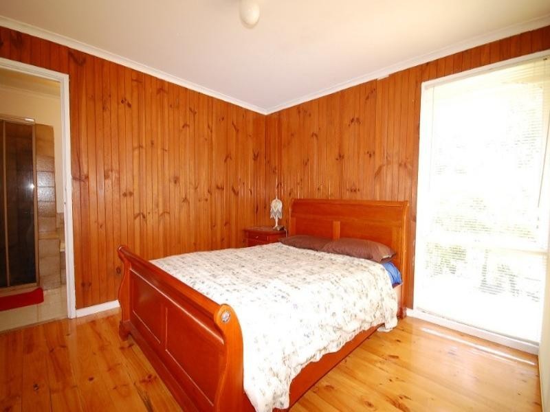 25 Hawkins Road, Montrose VIC 3765