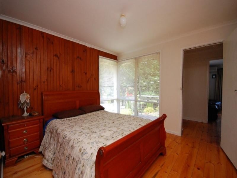 25 Hawkins Road, Montrose VIC 3765