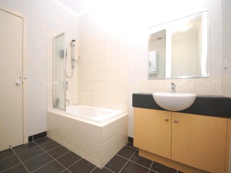 92/15-31 Hewish Road, Croydon VIC 3136