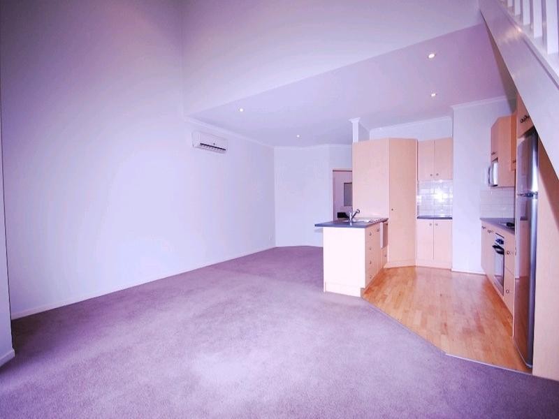 92/15-31 Hewish Road, Croydon VIC 3136