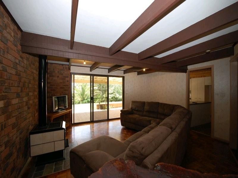 13 Raleigh Street, Seville VIC 3139