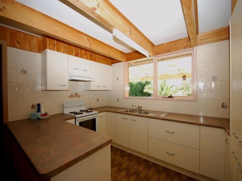 13 Raleigh Street, Seville VIC 3139