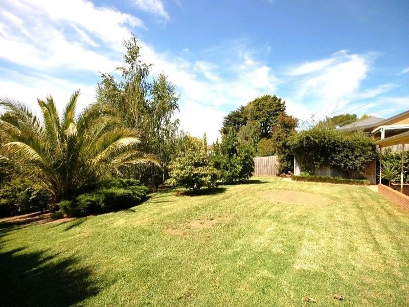 13 Raleigh Street, Seville VIC 3139