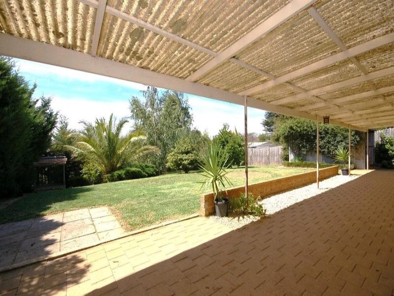 13 Raleigh Street, Seville VIC 3139