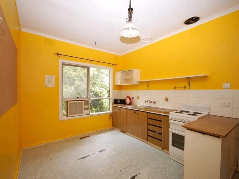 80 Monbulk Road, Mount Evelyn VIC 3796