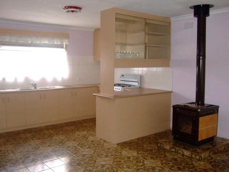 23 Monbulk Road, Mount Evelyn VIC 3796