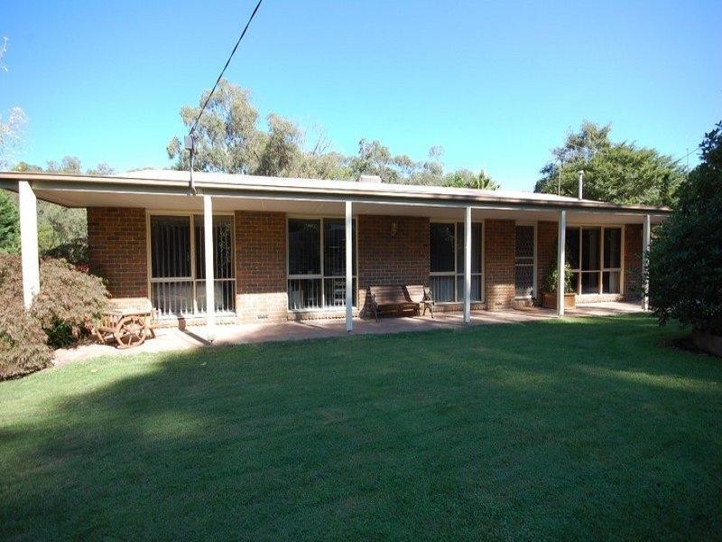 6 Forge Road, Mount Evelyn VIC 3796