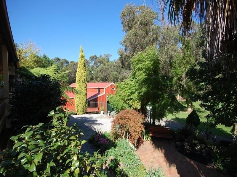 6 Forge Road, Mount Evelyn VIC 3796