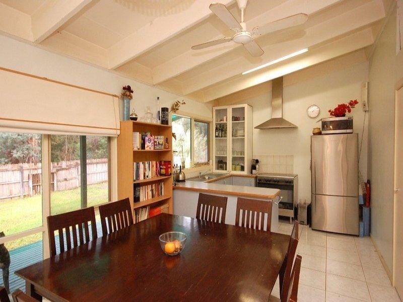 12 Cameron Road, Mount Evelyn VIC 3796