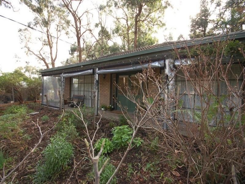 4 Aqueduct Avenue, Mount Evelyn VIC 3796