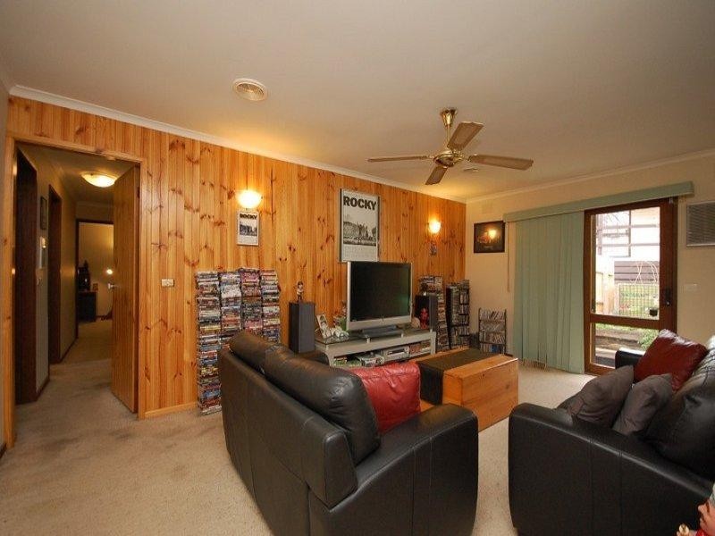 49 Russell Street, Mount Evelyn VIC 3796